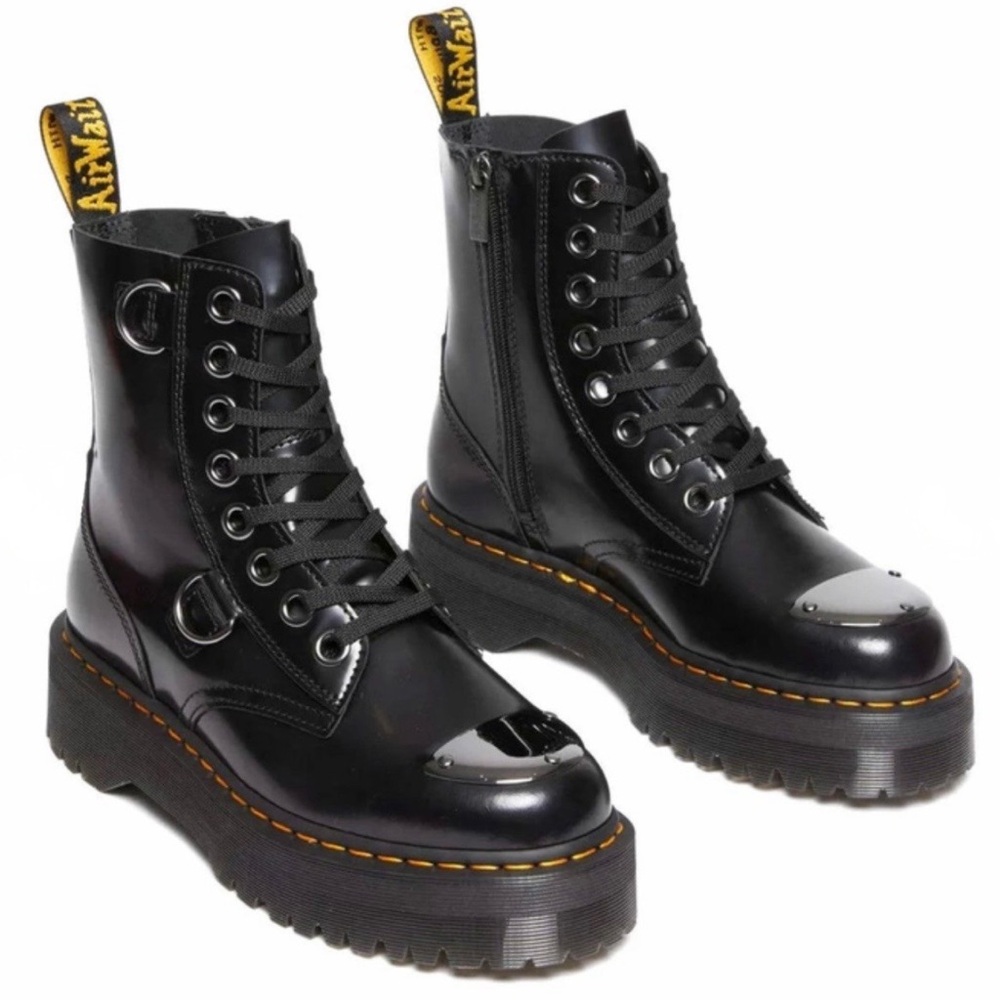 Doc Martens Jadon alt platform boots